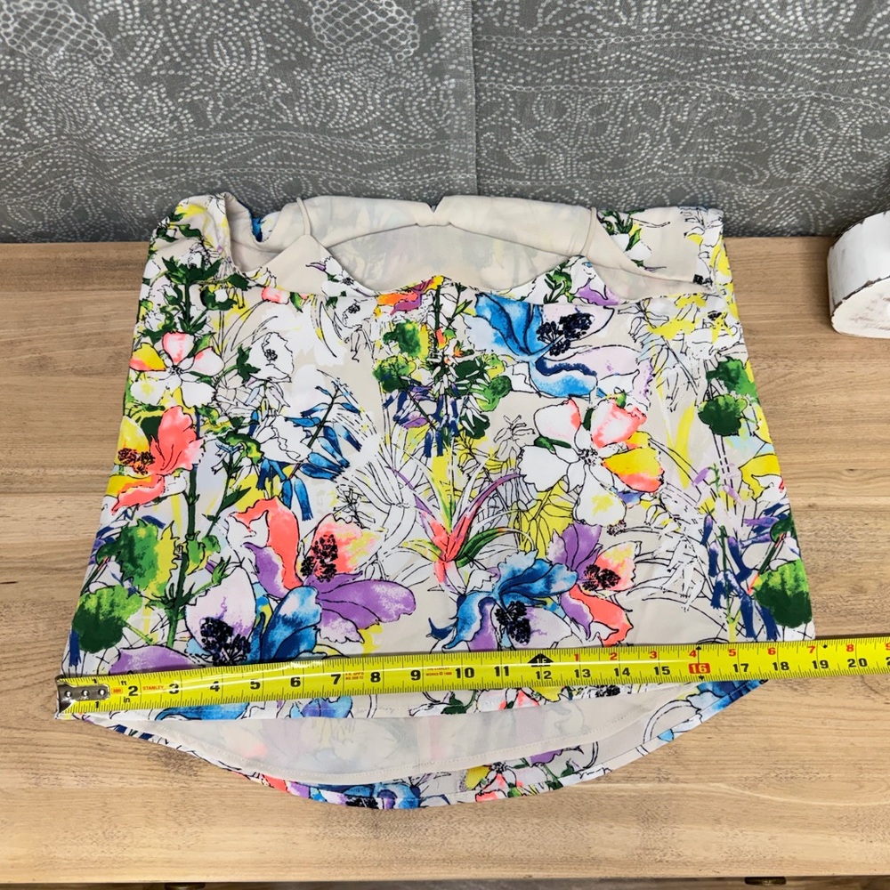 NWOT Express floral tank - Picture 9 of 10